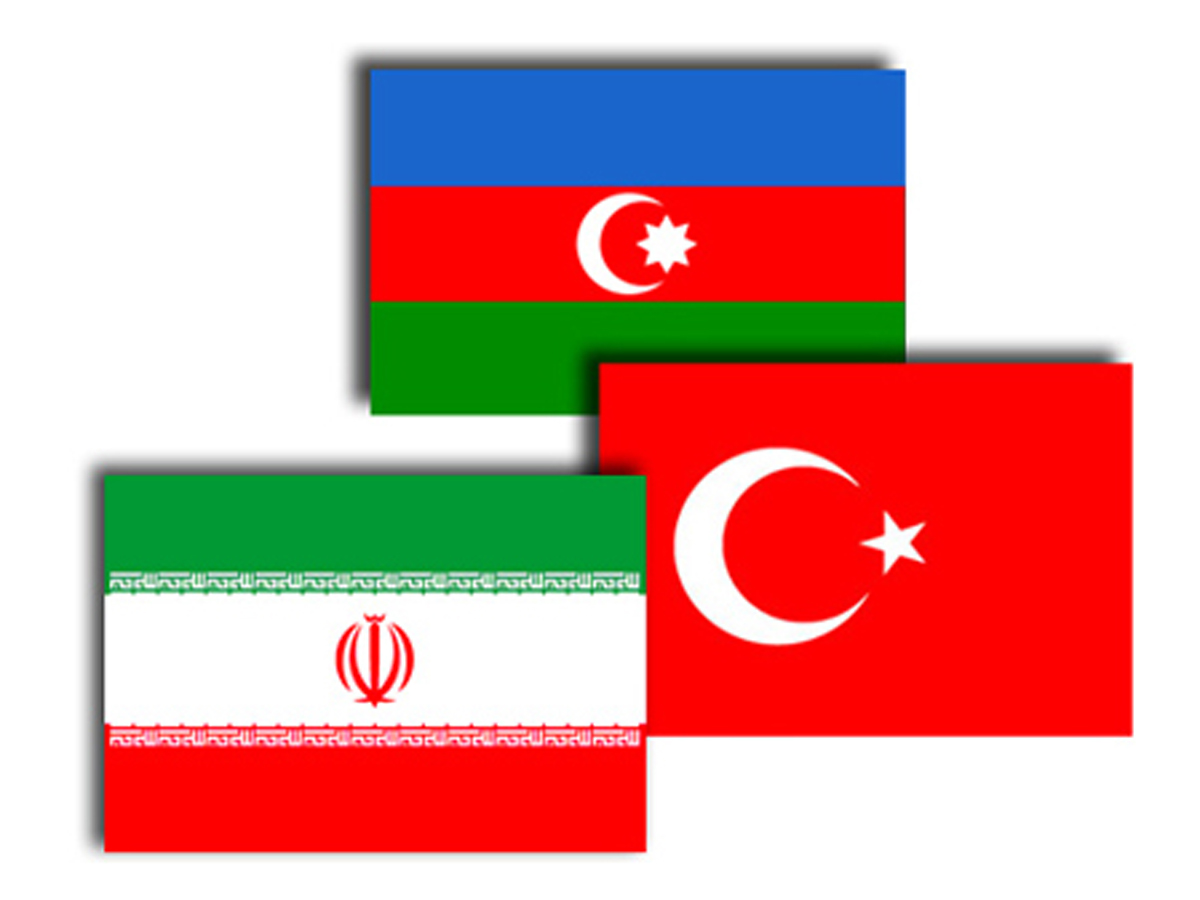 МИД Ирана анонсировал трехстороннюю встречу с участием представителей Азербайджана и Турции
