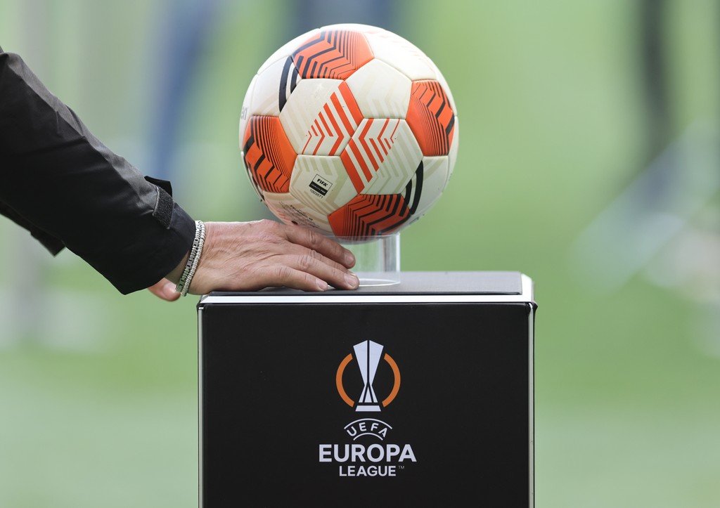 УЕФА планирует отстранить сборную России от участия в Евро