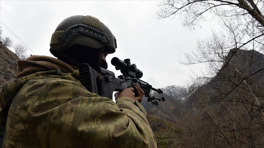 Спецназ Турции нейтрализовал 4 террористов на севере Сирии

