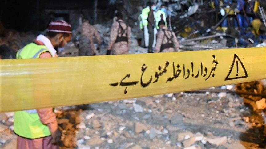 В Пакистан в результате террора погибли 5 полицейских

