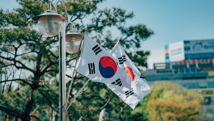 Япония выразила протест Южной Корее из-за изучения спорных островов
