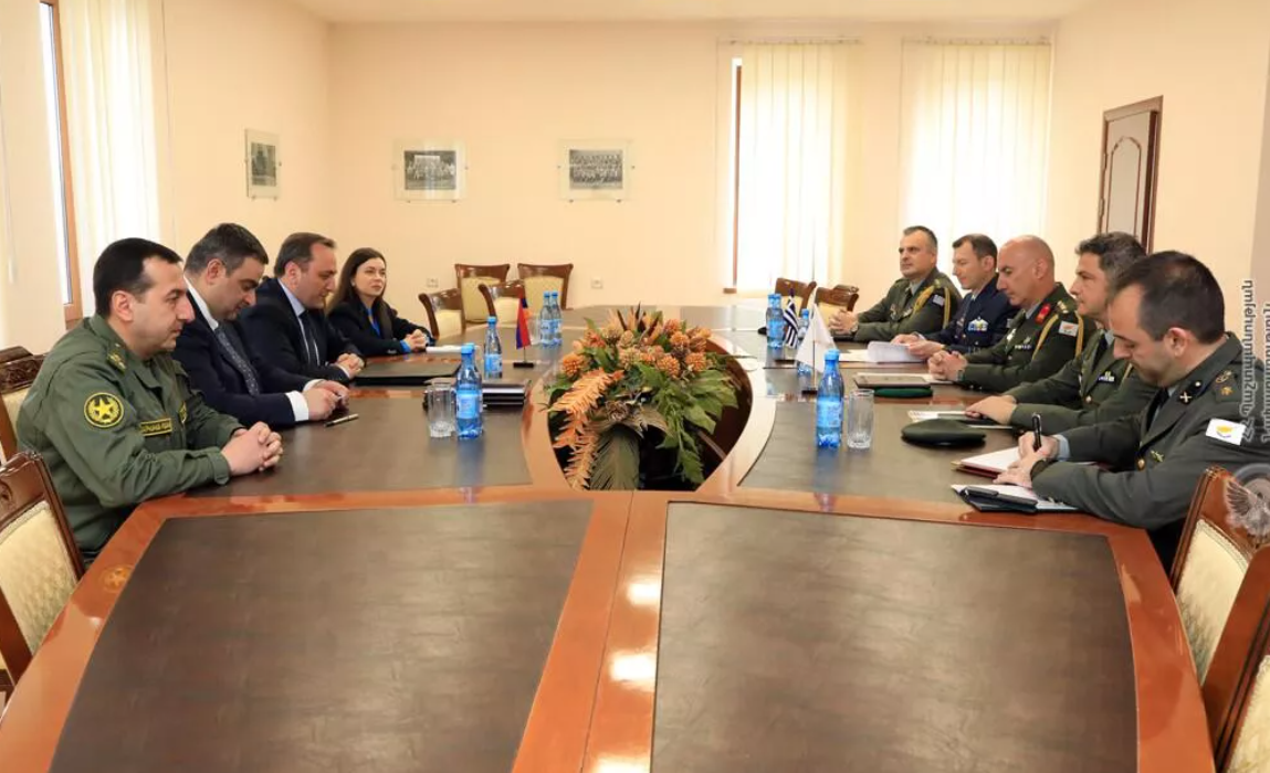 Армения договорилась о военном сотрудничестве с Грецией и Кипром
