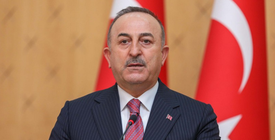 Глава МИД Турции поздравил Азербайджан с Днем независимости
