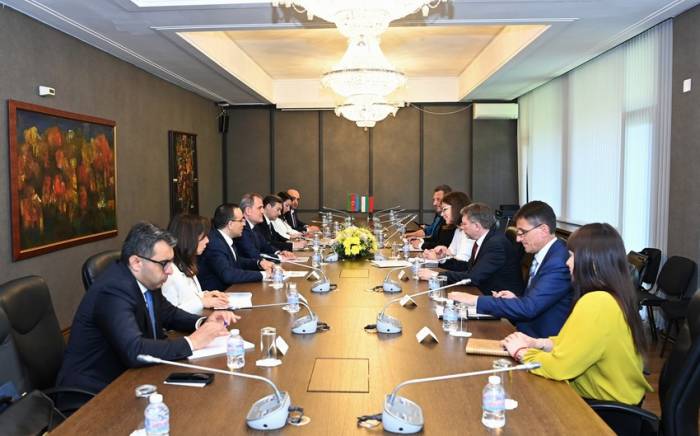 В Софии проходит заседание Стратегического диалога между Азербайджаном и Болгарией
