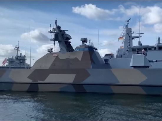 Глава ВМС НАТО: Североатлантический альянс не собирается долго отсутствовать в Черном море