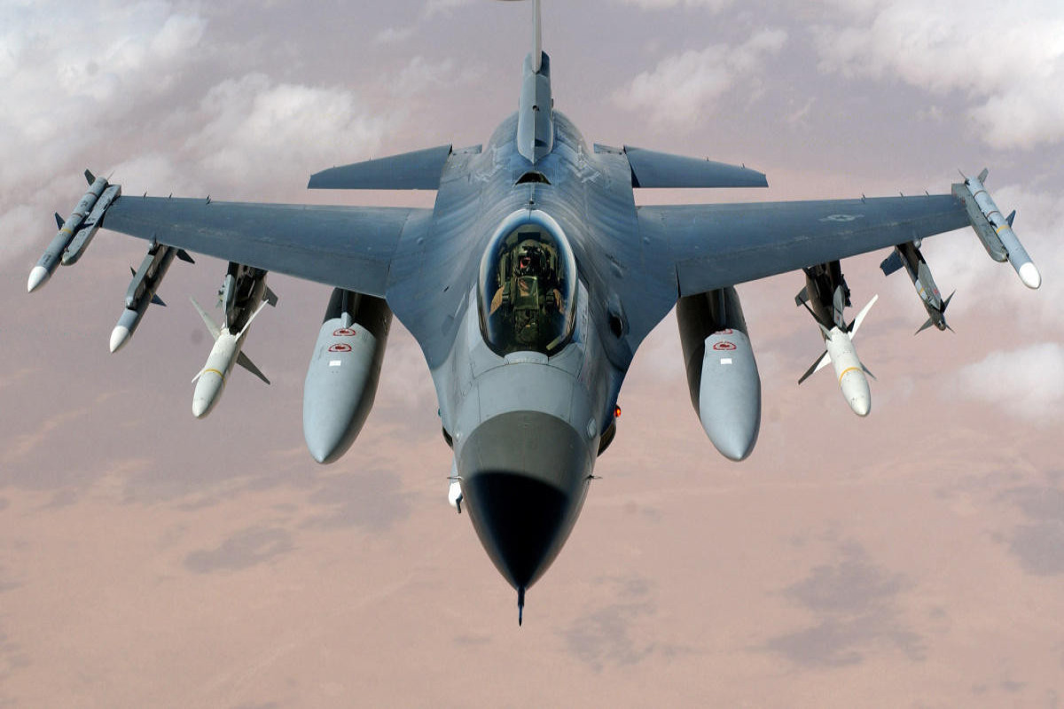 Bloomberg: администрация США одобрила запрос Турции на оборудование для истребителей F-16