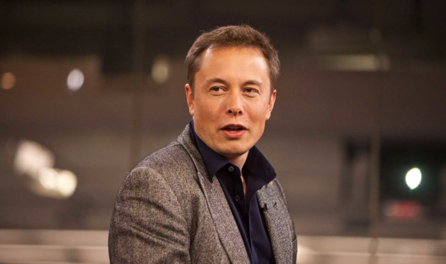 Илон Маск заявил, что Tesla придется сократить 10% сотрудников
