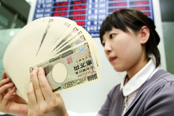 Госдолг Японии впервые превысил отметку $9,5 трлн

