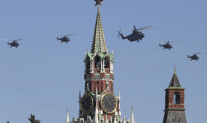 В Москве отменена воздушная часть парада из-за погодных условий