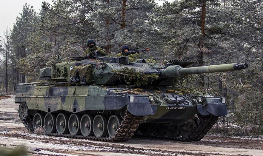 Финляндия начала массовую переброску войск и вооружения к границе РФ
