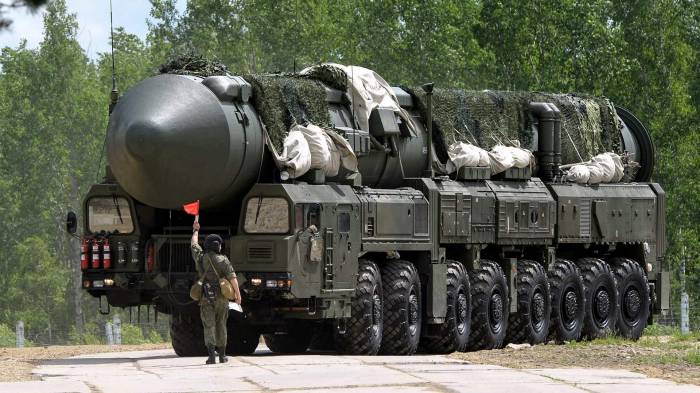 Россия проводит учения с ядерными комплексами: задействовано более ста единиц техники
