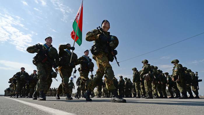Армия Белоруссии проводит тренировки  - ДЕТАЛИ