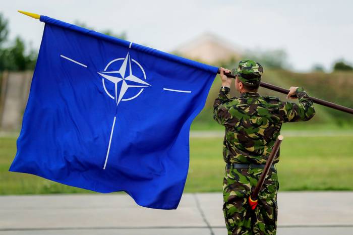 The Guardian: ситуация на Украине показала слабые стороны НАТО

