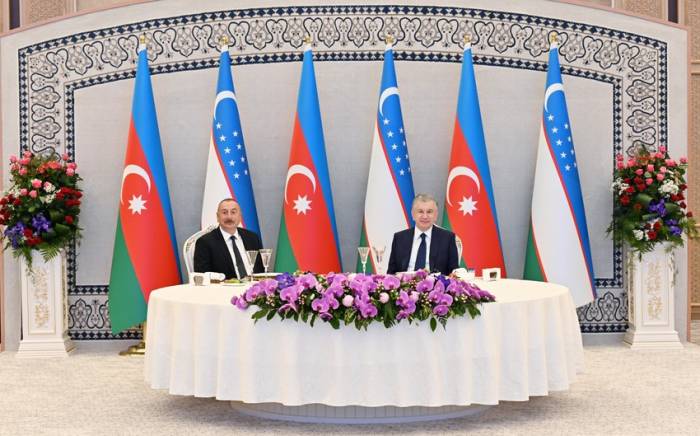 Президент Узбекистана дал прием в честь президента Азербайджана -ФОТО
