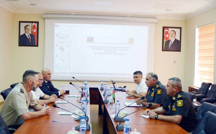Обсуждены вопросы военного сотрудничества между Азербайджаном и Латвией
