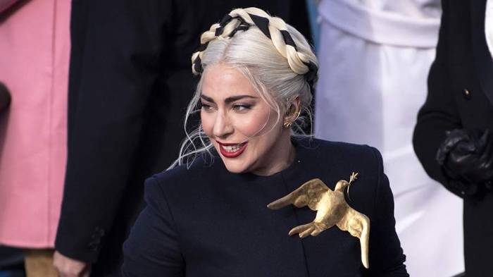 Леди Гага может сыграть Харли Квинн в сиквеле «Джокера»
