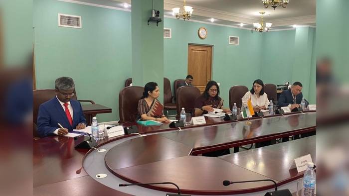 Казахстан готов принять около 200 индийских студентов, обучающихся в медуниверситетах Украины
