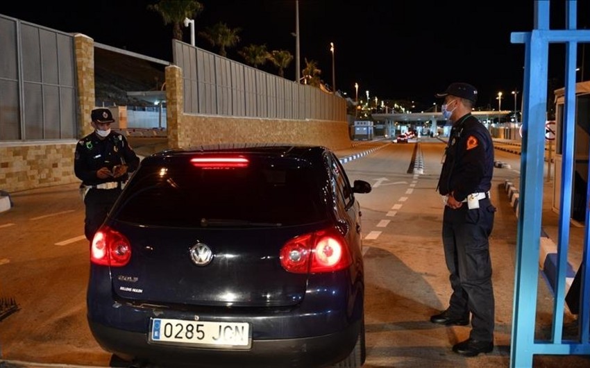 Число погибших при попытке пересечь границу из Марокко в Испанию выросло до 18 человек

