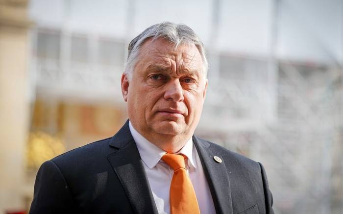 Орбан: Венгрия поддержит статус кандидата в ЕС для Украины
