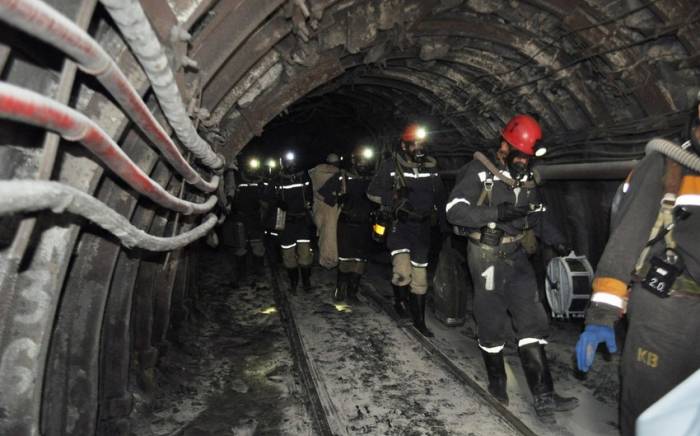 Число жертв взрыва в шахте в Колумбии возросло до 15
