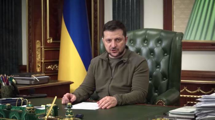 Президент Украины предупредил о риске свержения правительств из-за нехватки зерна
