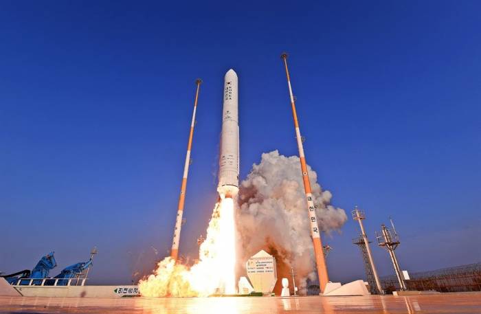 Южная Корея успешно запустила космическую ракету собственного производства
