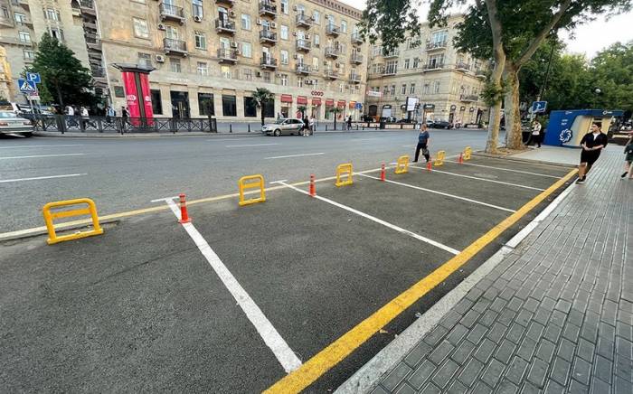 По поручению президента ликвидируется незаконная парковка в центре Баку