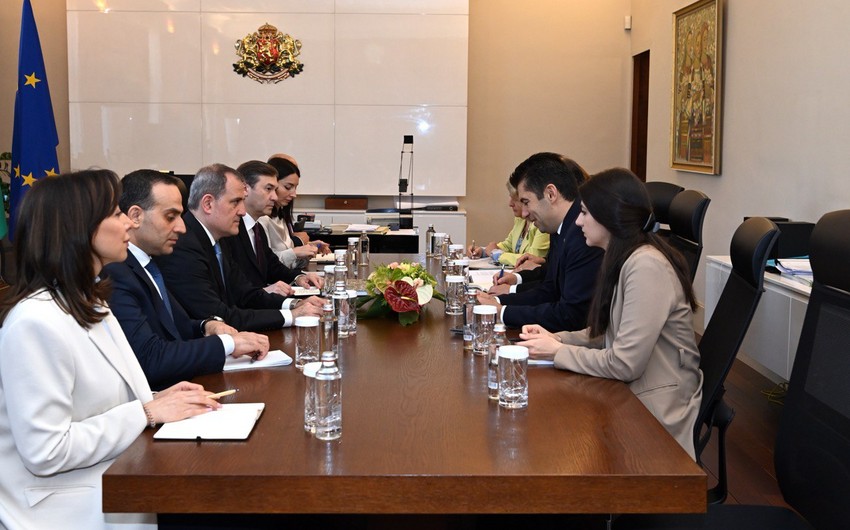 Джейхун Байрамов встретился с премьер-министром Болгарии
