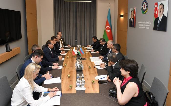 В Баку состоится заседание азербайджано-польской рабочей группы по транспорту и логистике -ФОТО
