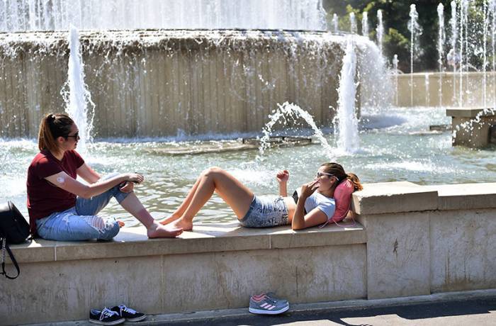 В Италии в 16 городах объявили красный уровень опасности из-за аномальной жары
