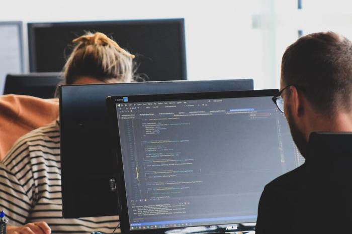 Названа главная уязвимость выпущенных до 2020 года компьютеров
