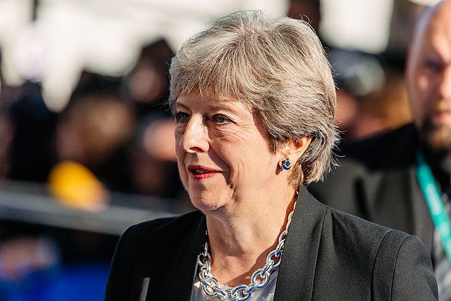 Тереза Мэй может временно занять пост премьер-министра Великобритании — СМИ
