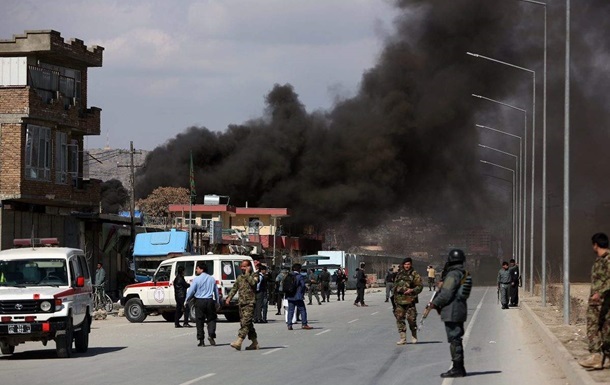 В афганской школе прогремел взрыв

