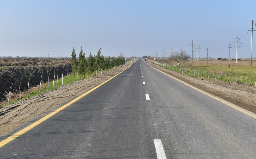 Автодорога Гарагаджы-Мирзаджафарли-Моллагюлляр реконструирована
