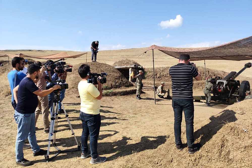 В годовщину Товузских боев минобороны Азербайджана организовало медиа-тур в воинскую часть -ФОТО