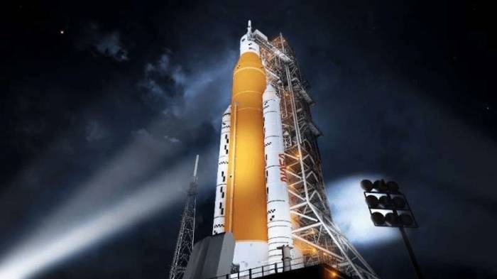 НАСА отменило запуск ракеты на Луну
