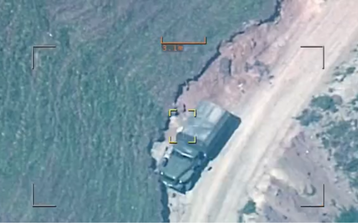 Азербайджанский БПЛА уничтожил военный автомобиль армянских террористов -ВИДЕО

