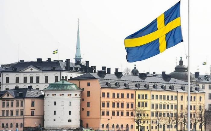 Швеция не намерена размещать на своей территории ядерное оружие
