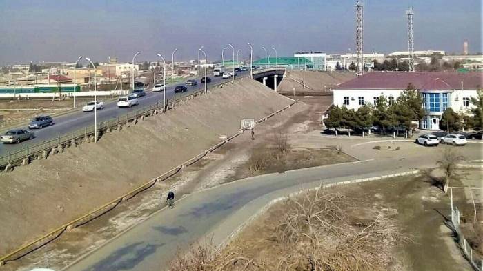 В Туркменистане жители города оказались в блокаде из-за поврежденного моста
