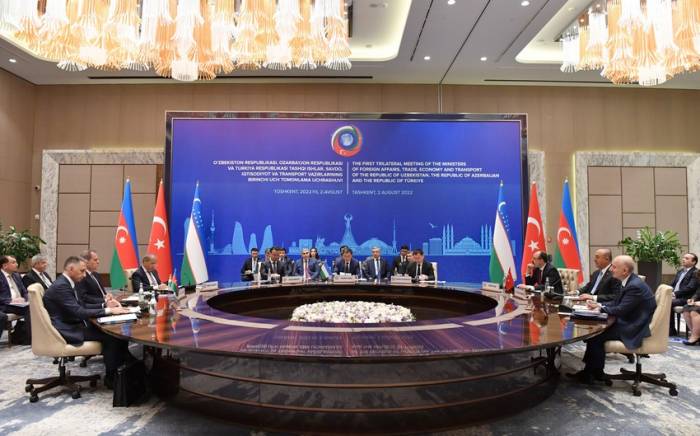 Азербайджан, Узбекистан, Турция подтвердили твердую поддержку территориальной целостности стран
