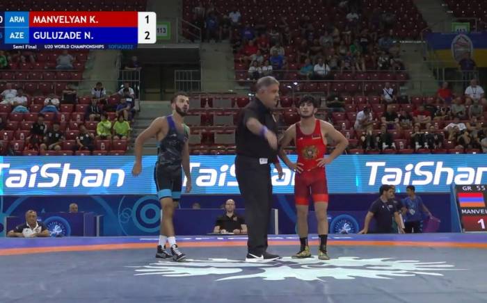 Чемпионат мира: Азербайджанский борец одолел армянина и вышел в финал
