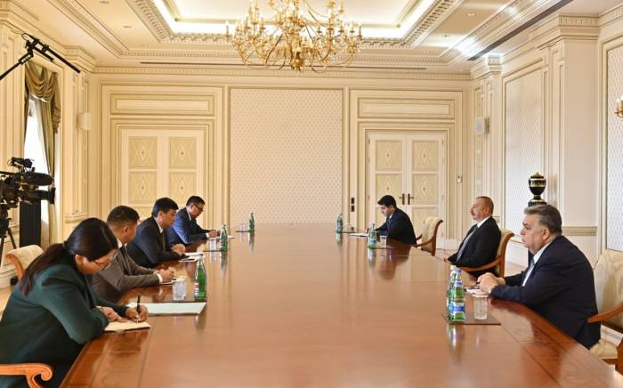 Президент Ильхам Алиев принял зампредседателя Кабинета министров Кыргызстана
