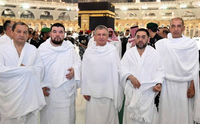Президент Узбекистана завершил визит в Саудовскую Аравию посещением Мекки