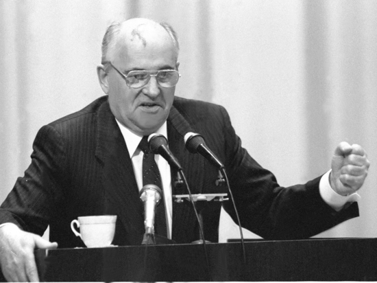 В Литве назвали преступной политику Горбачева
