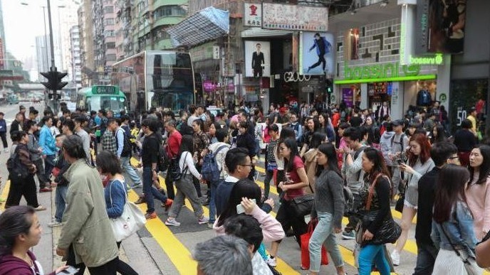 В Гонконге рекордно сократилось население
