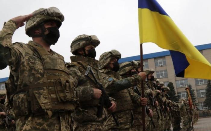 Верховная рада Украины увеличила расходы на оборону страны на $7,3 млрд
