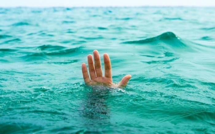Обнаружено тело утонувшего в водоканале человека
