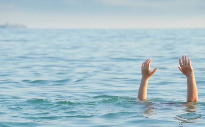В Гарадагском районе Баку человек утонул в море
