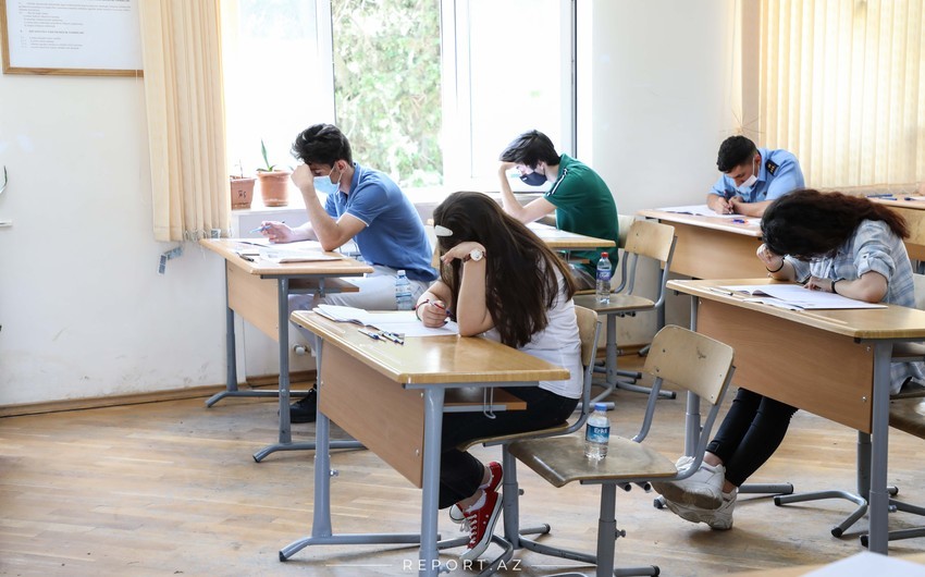 Сегодня в Азербайджане пройдут экзамены для учащихся V-XI классов
