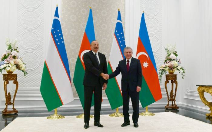 В Самарканде состоялась встреча президентов Азербайджана и Узбекистана -ФОТО
